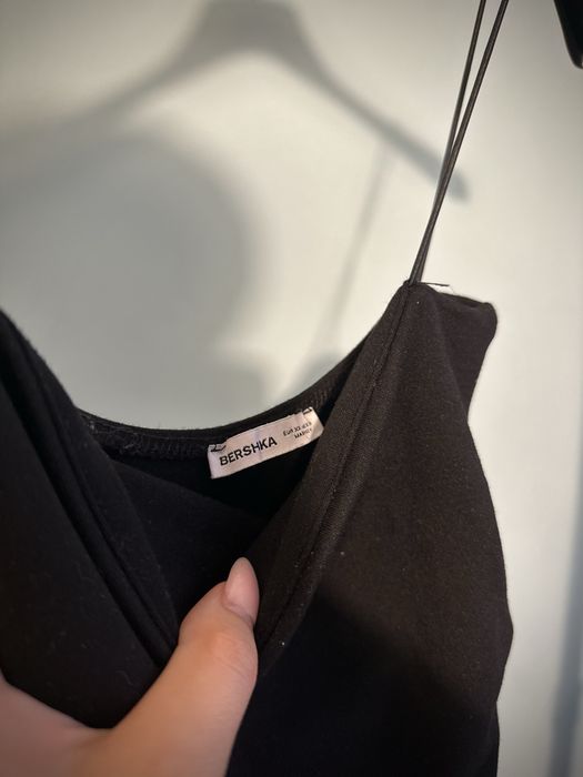 Продавам рокли на Zara Bershka и Kling