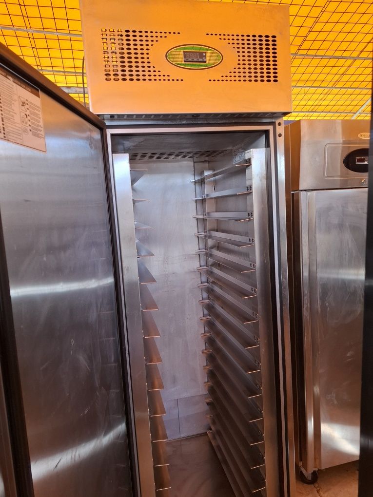 Frigider inox profesional