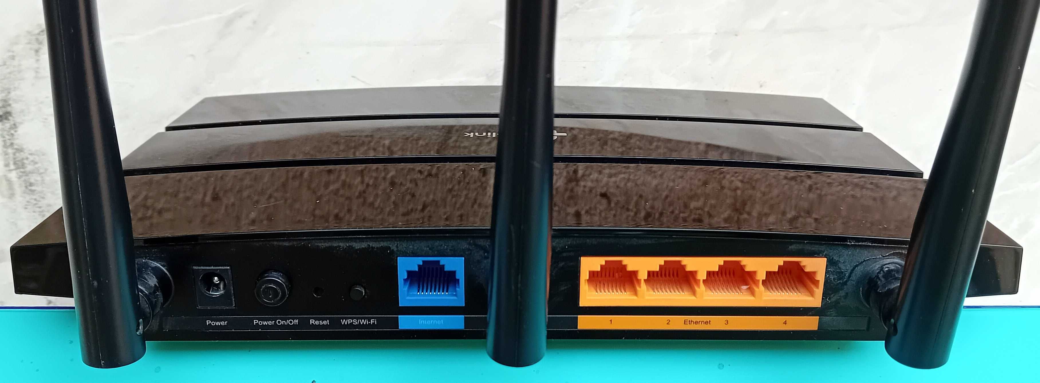 Бeзжичен рутер от TP-Link: Archer AC1350-C59, 1.3Gbps.