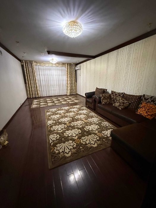 Сдается 3-х комнатная на Мархабо