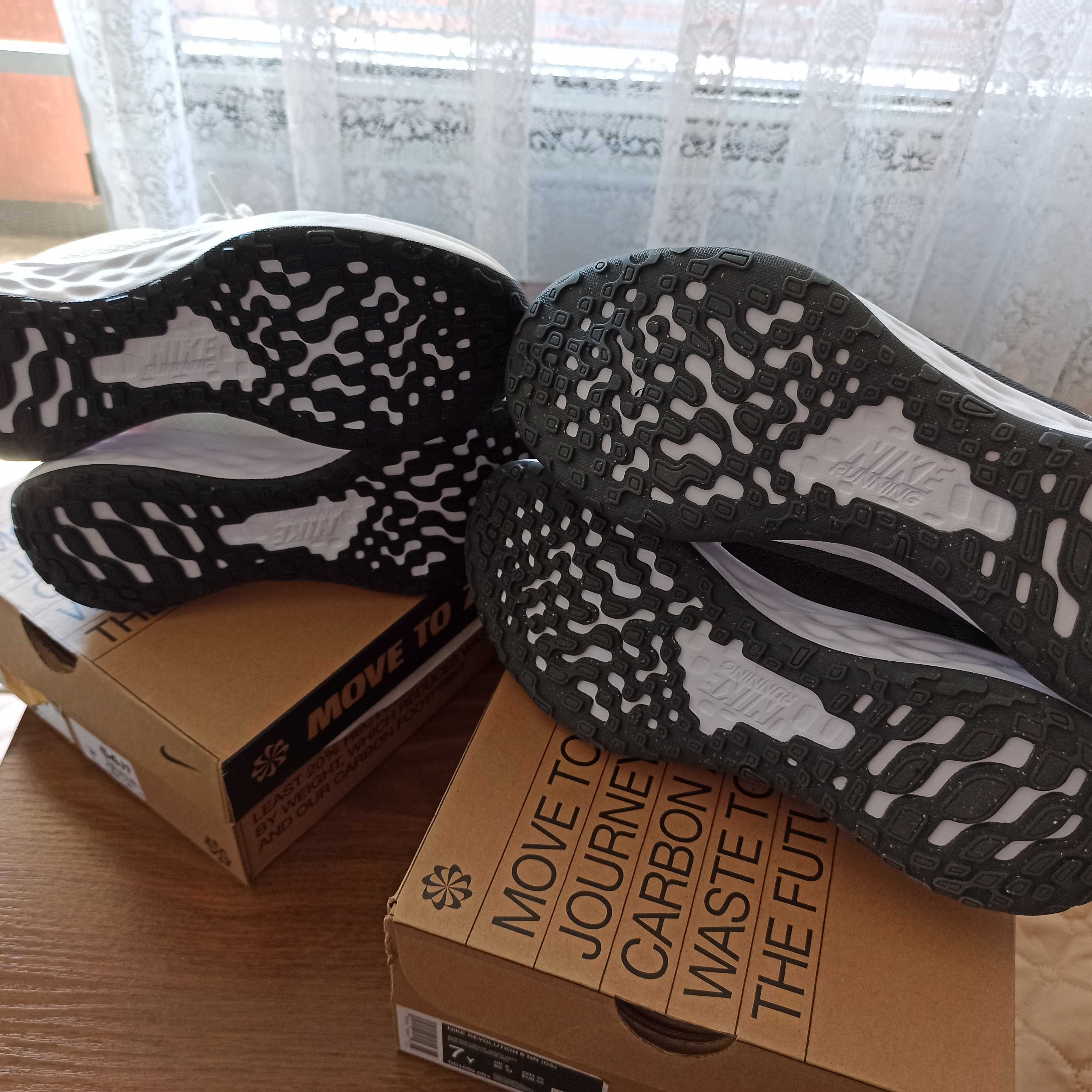 Дамски/ детски маратонки 'Nike'