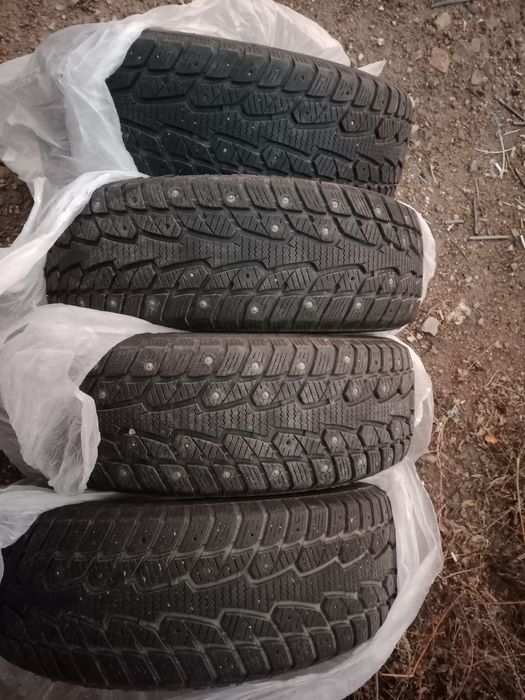 Продам шины зимние