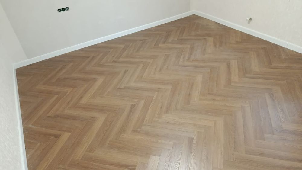 Укладка ламината, стяжка полов под ключ