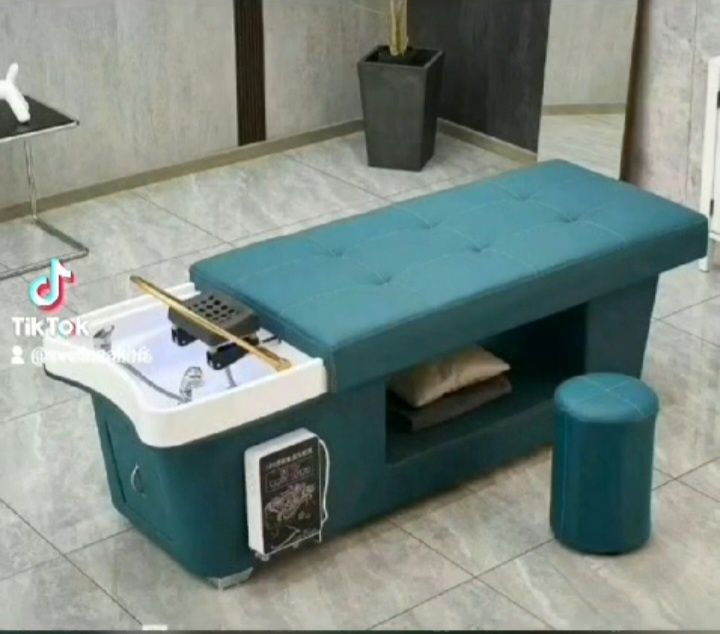 Косметологическая кушетка