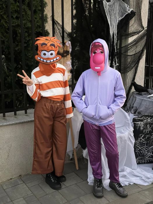 Costum Halloween Anxietate si Rusine (inside out)