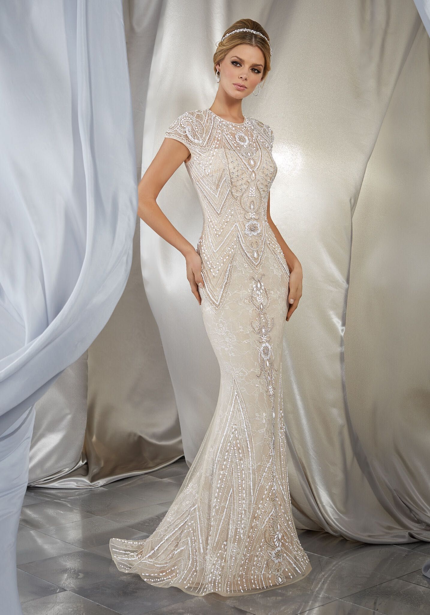 Прекрасна бална/ сватбена рокля Mori Lee New York, S размер