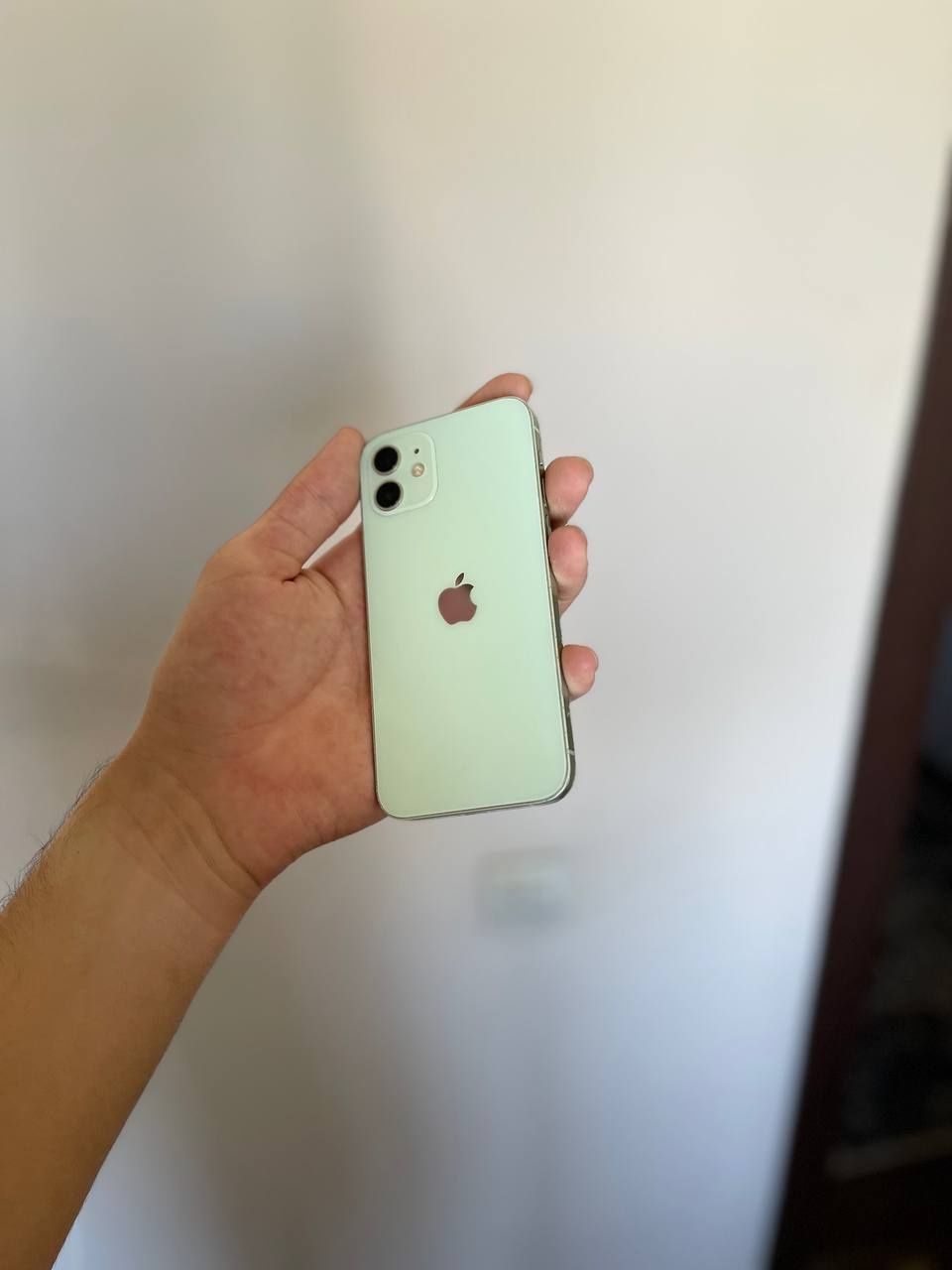 iPhone 12 hamma joyi ishlidi
