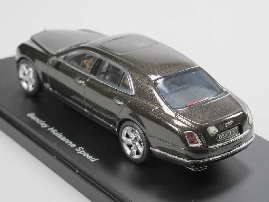 Macheta Bentley Mulsanne Speed Kyosho 1:43