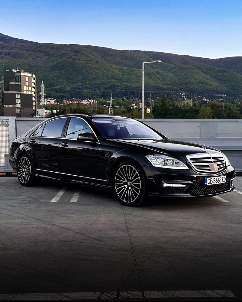 Кола за бал / сватба Mercedes S63 AMG