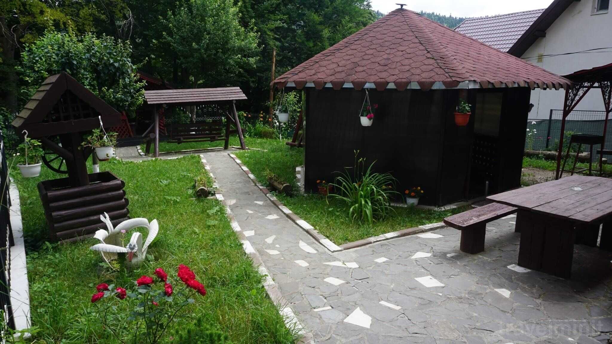 Cazare la vila, in Busteni - 40 de locuri