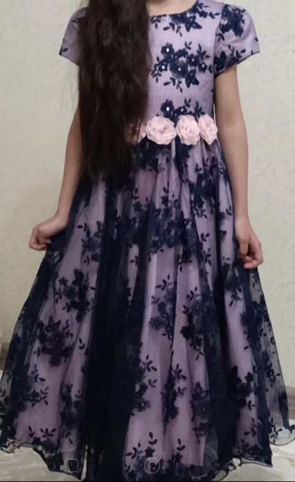 ПРОДАМ или ПРОКАТ красивое платье на девочку