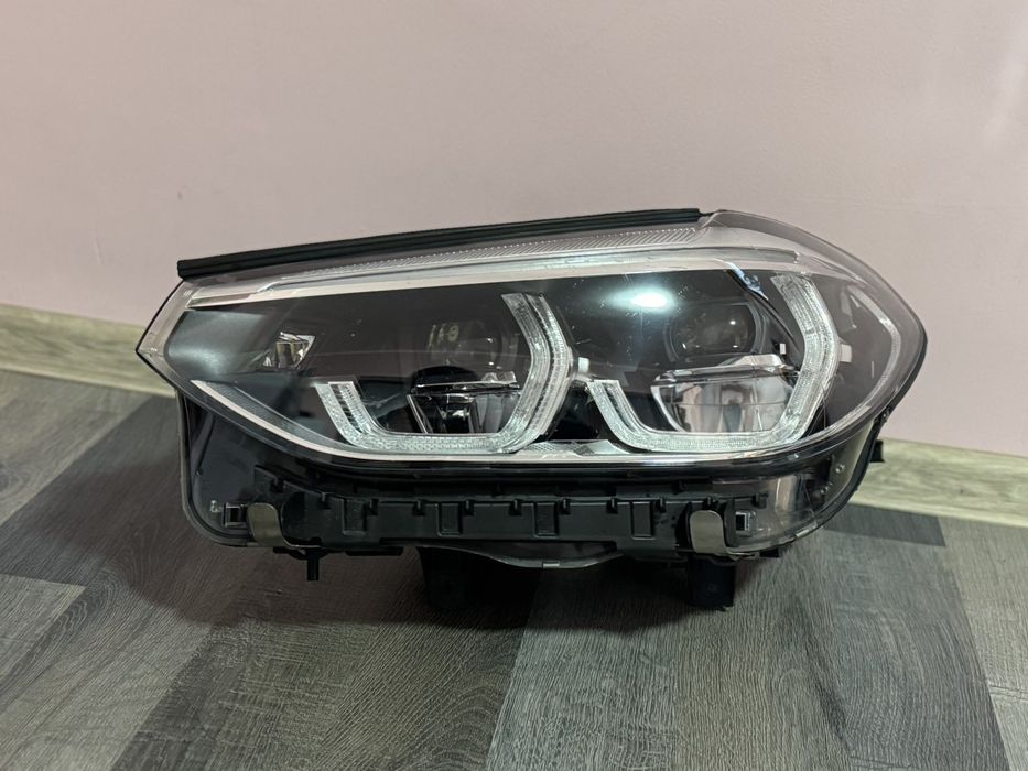 BMW Ляв Фар X3 G01 Adaptive Led.
