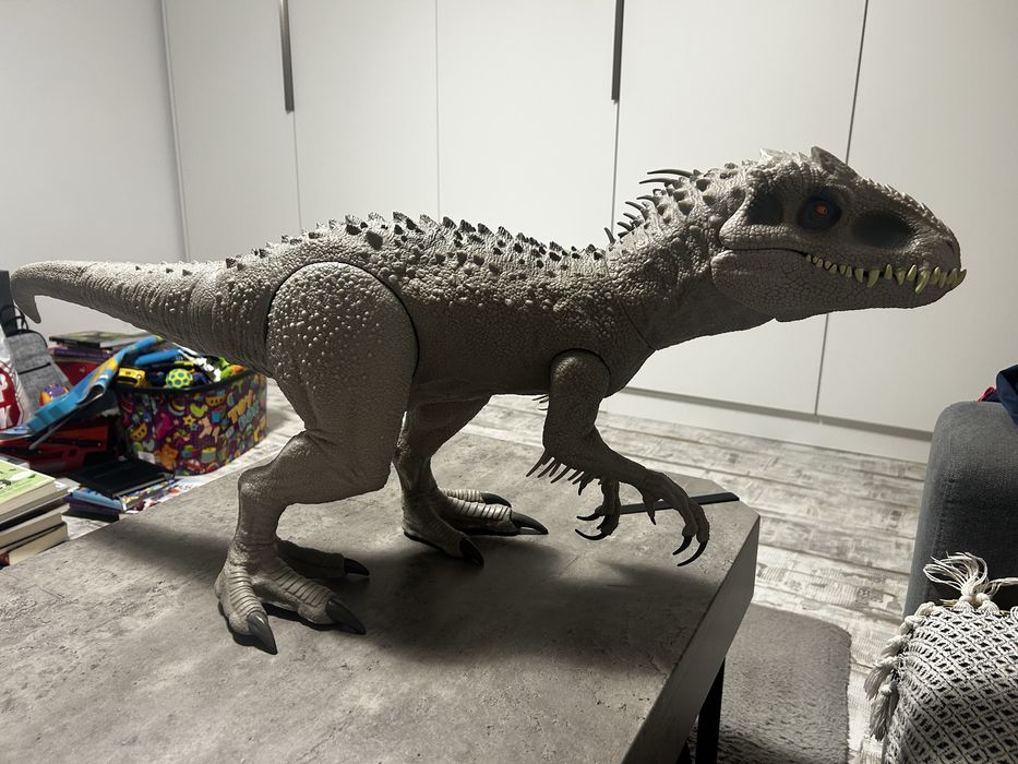 Dinozaur indominus Rex