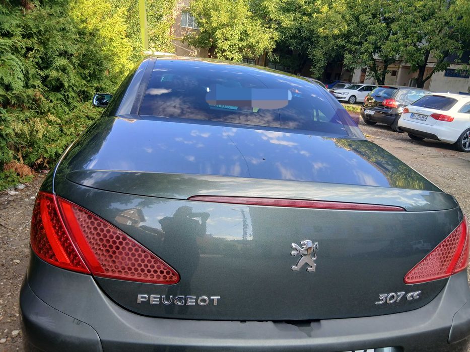 Mașină Peugeot 307 CC