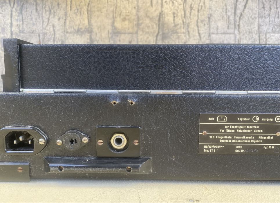 Vermona ET3 orga electronica