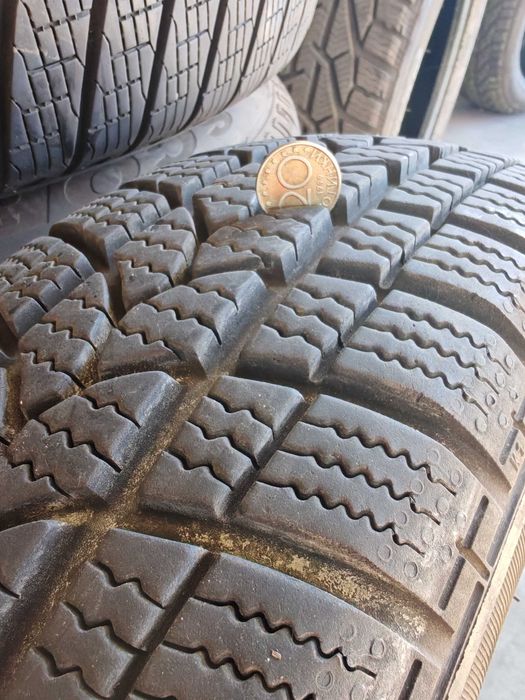 гуми втора употреба