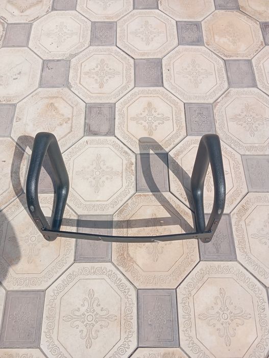 Подлокотник для кресла