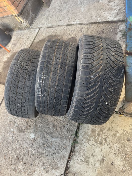 Шина зимняя 275/40/R20