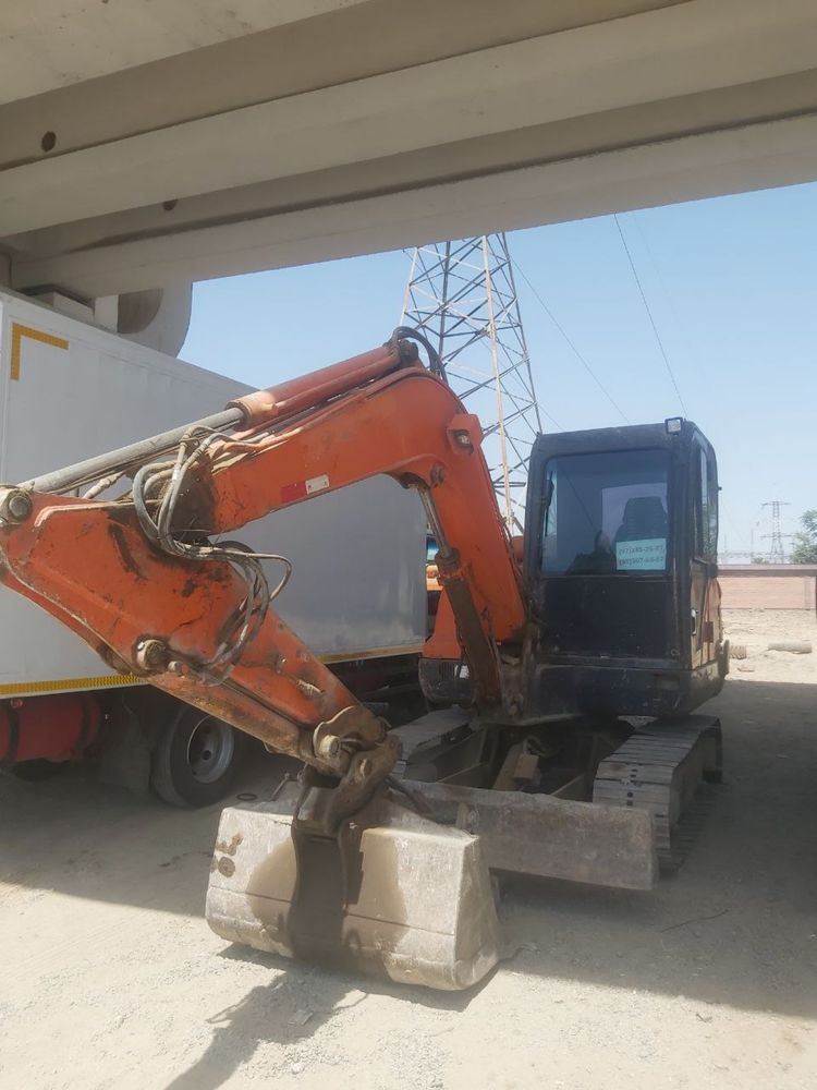 Doosan dx 55 gusinichniy mini ekskavator