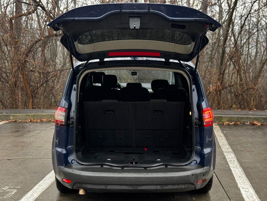 Ford S-max 7 locuri