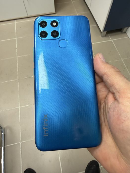 Infinix Smart 6 2/32gb - отличен