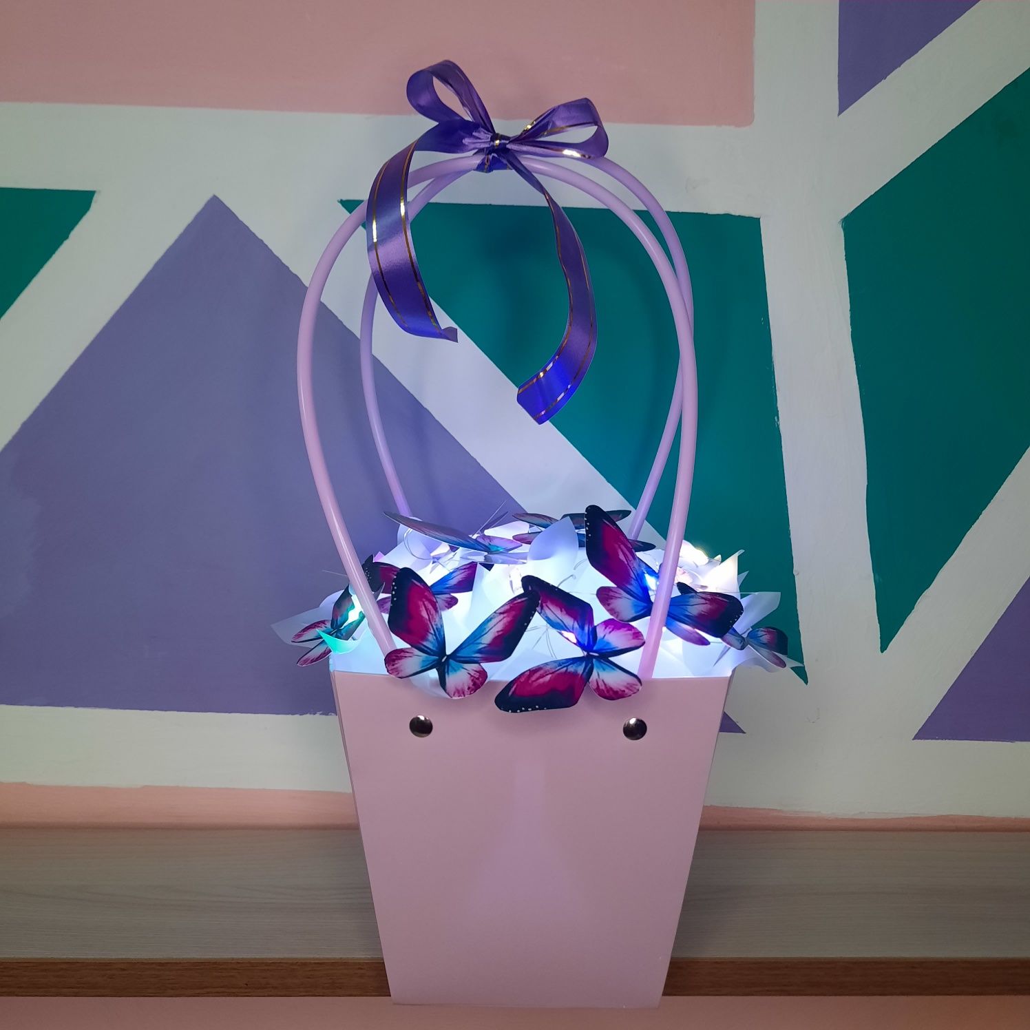 Светящиеся букеты бабочек сумочка подарок день рождения 8 марта
