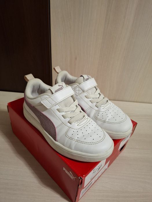 Adidasi / Pantofi sport fete