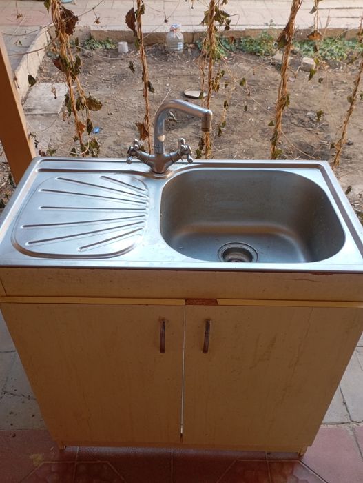 Продам мойку для посуды
