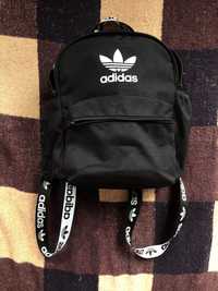 Rucsac/Ghiozdan Adidas Nou