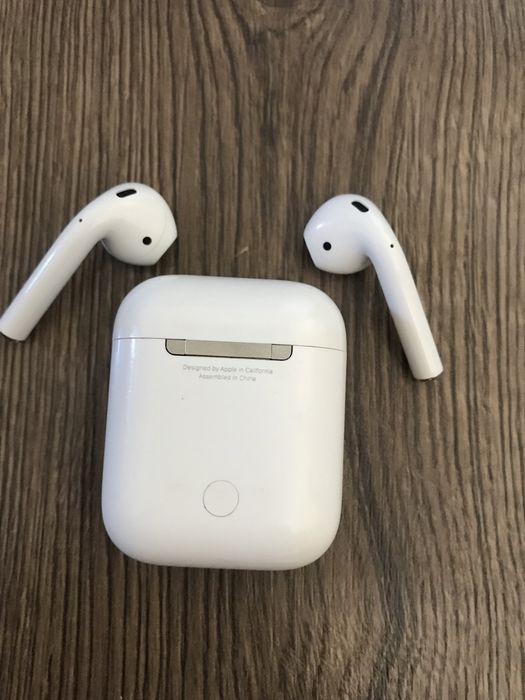 Airpods 2031                       ,