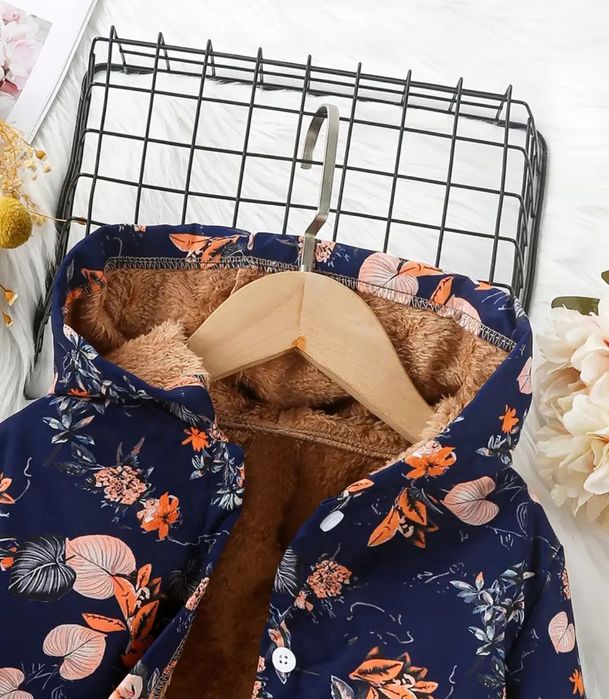 Еатиран дъждобран за момиченце 7-8 години