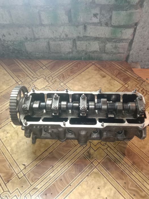 Продам головку 1,8 моно пассатб3 аудиб3 80 гольф3 2венто 30000тг