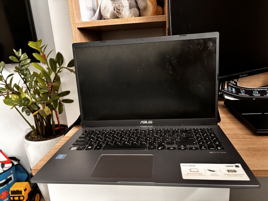 Ноутбук Asus Vivobook