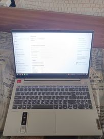 Лаптоп Lenovo IdeaPad 5 Ryzen 3 4300U 3.7 GHz 8GB DDR4, 512GB SSD, 1x