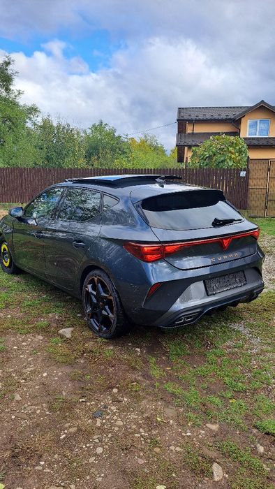 Cupra leon 4/2025/11000km/trapa/avariat