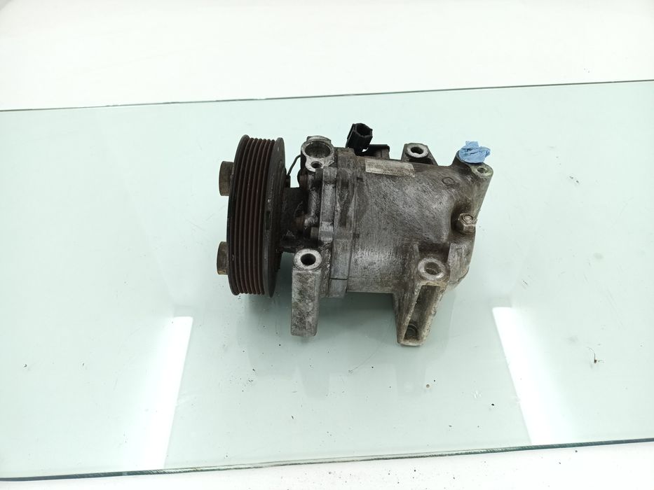 Dezmembrez Compresor clima de pe Nissan NAVARA 2004-2011