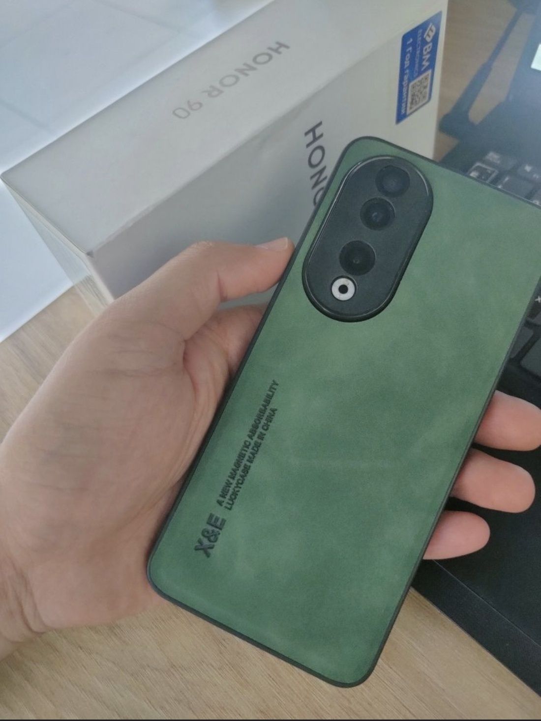 Продам HONOR 90 состояние почти как новое