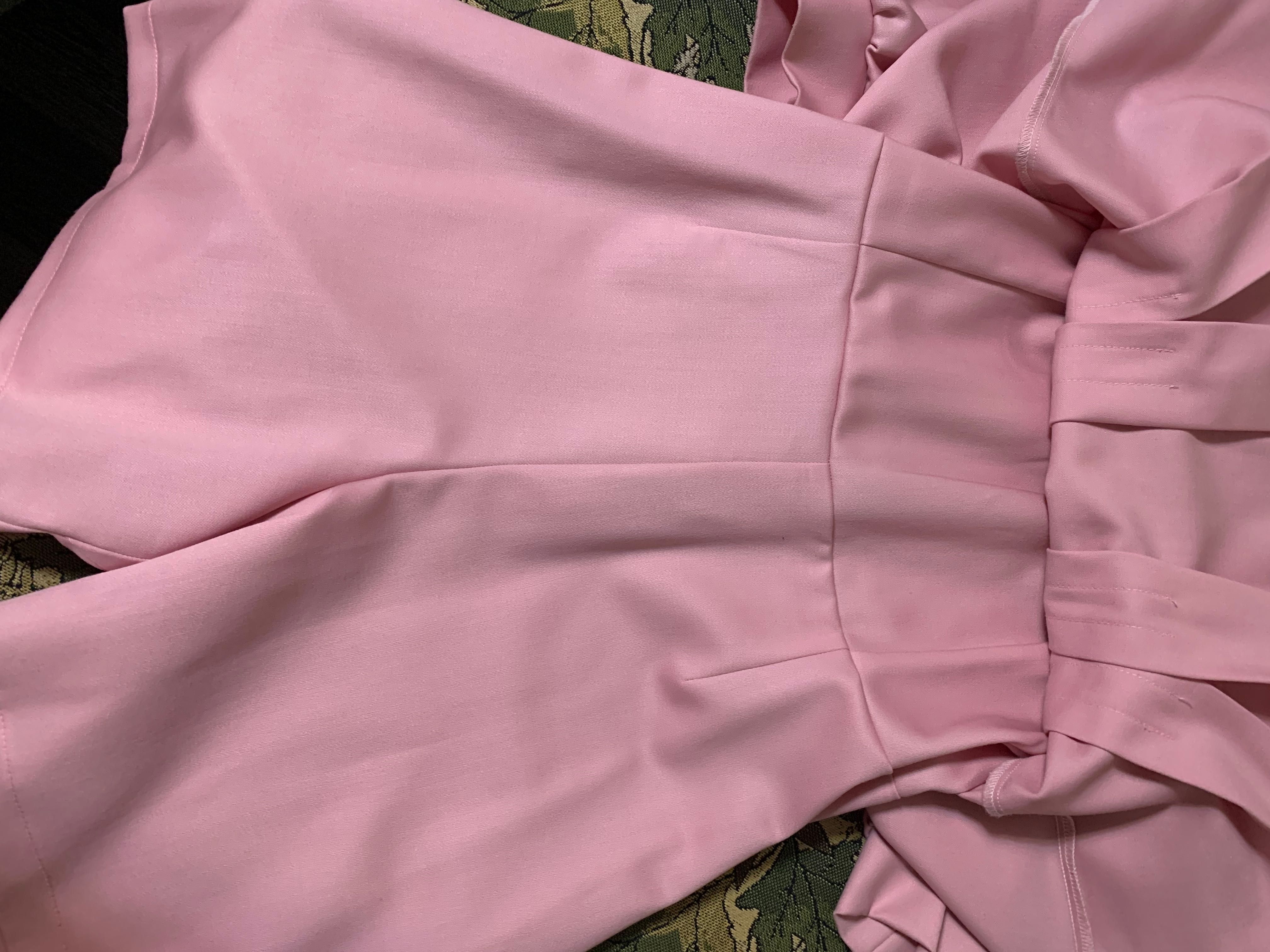 Розовое платье эксклюзивного пошива