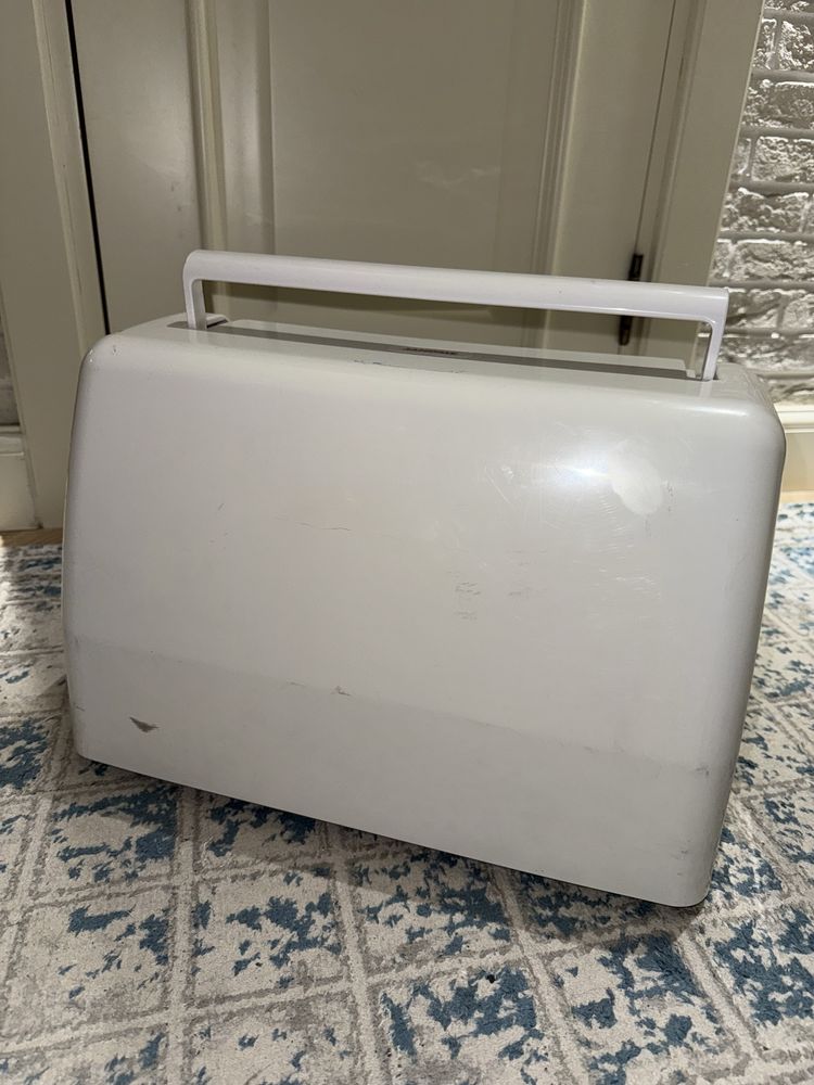 Janome 10000 не работает