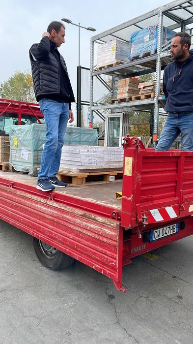 Transport marfă , moluz și debarasare apartamente