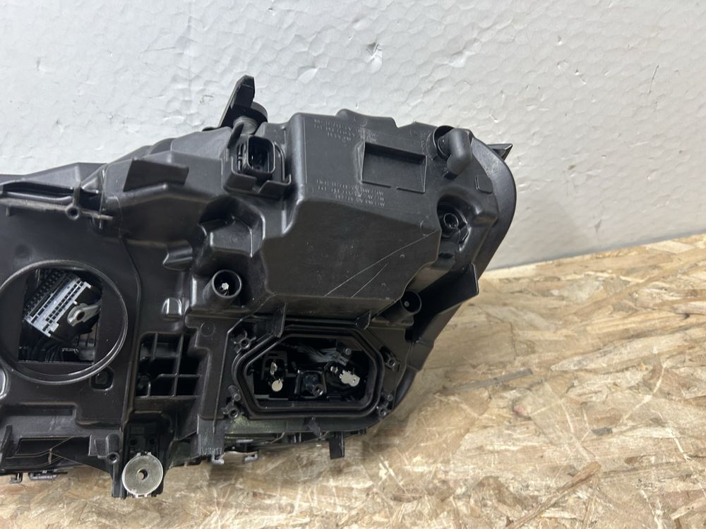 Far faruri bmw G20 G21 lci full led adaptiv / laser dreapta 2021-2024
