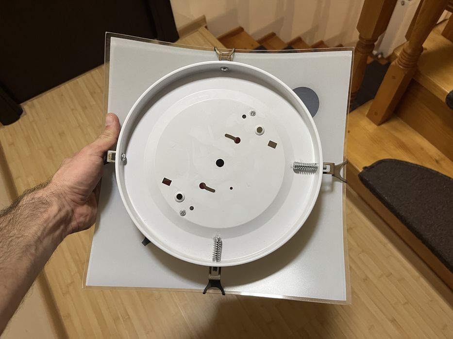 Doua aplici - lustra - aplica baie / terasa / balcon