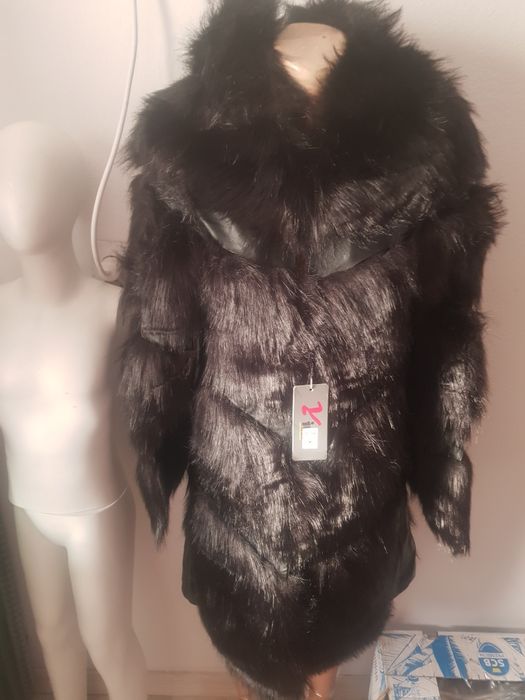 Haina de blană lunga