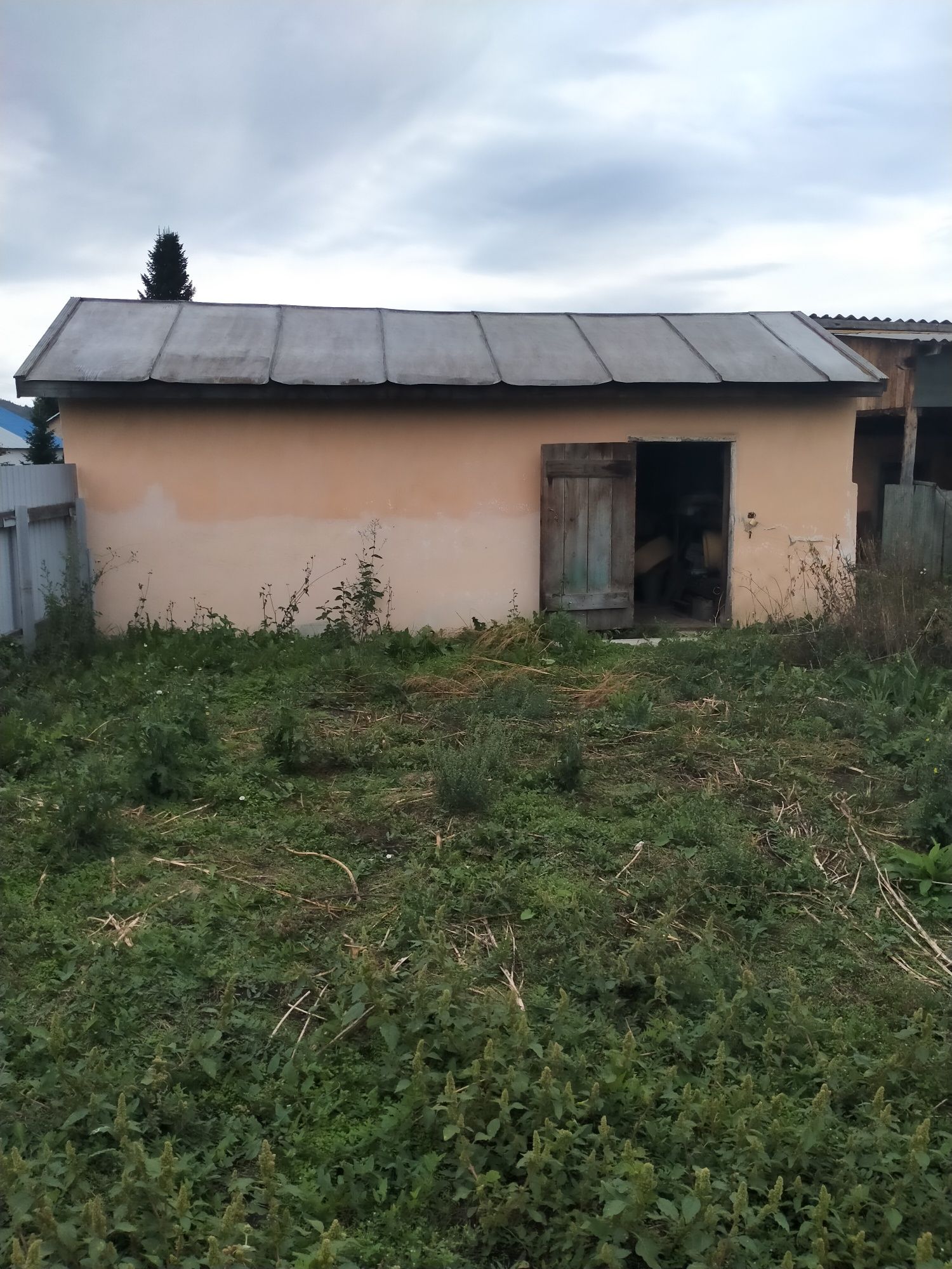 Продаётся дом в селе Быструха.
