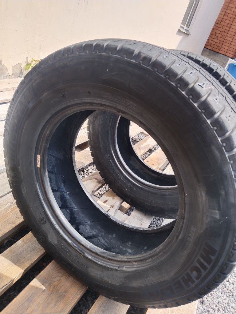 Продам шины Michelin