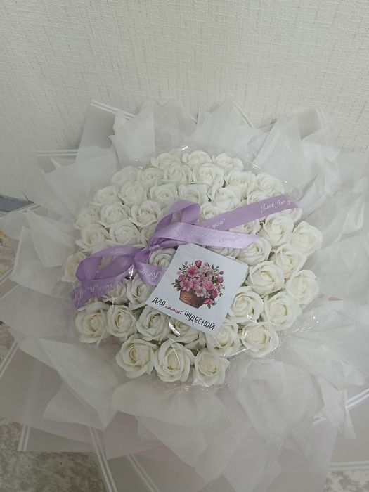 Продам большой букет мыльных роз.