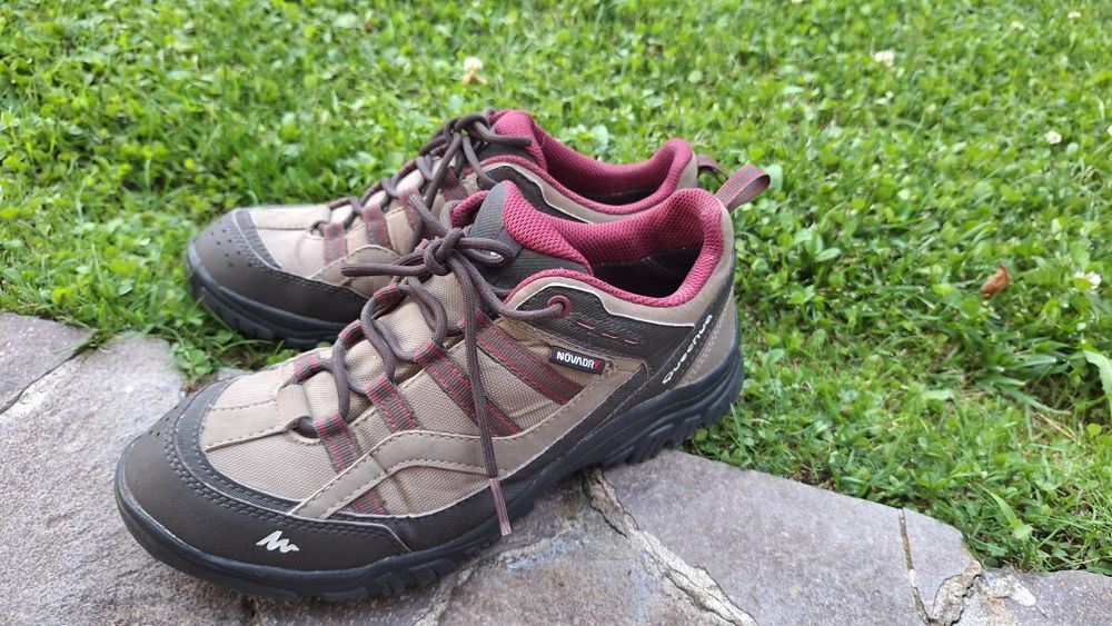 Încălțăminte drumeție impermeabilă nr.38.damă