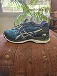Маратонки на Asics 42 номер