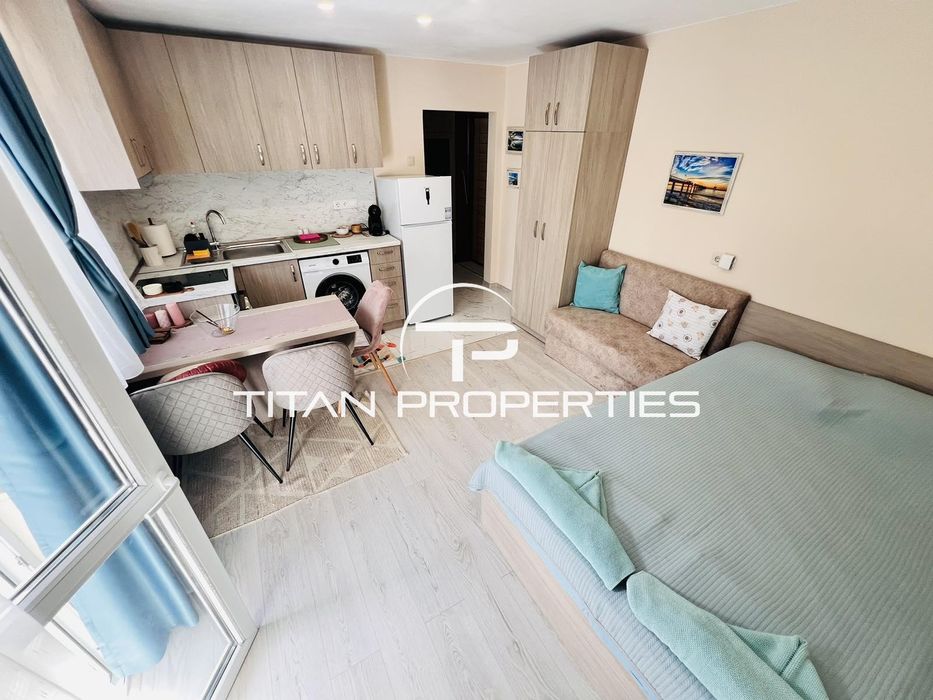 Дава се под наем Едностаен апартамент в Бургас, Център - 35 кв.м за 357 € - Снимка #4