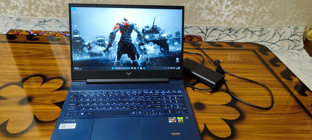 Игровой монстр HP VICTUS REYZN7 5800H/RTX 3060 на 6гб/ОЗУ 16гб/SSD 512